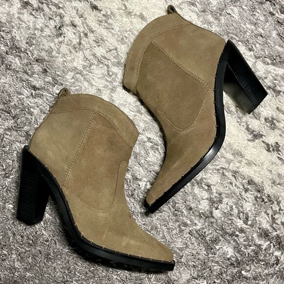 NIB Rebecca Minkoff Nanine Suede Western Boots - Picture 1 of 11